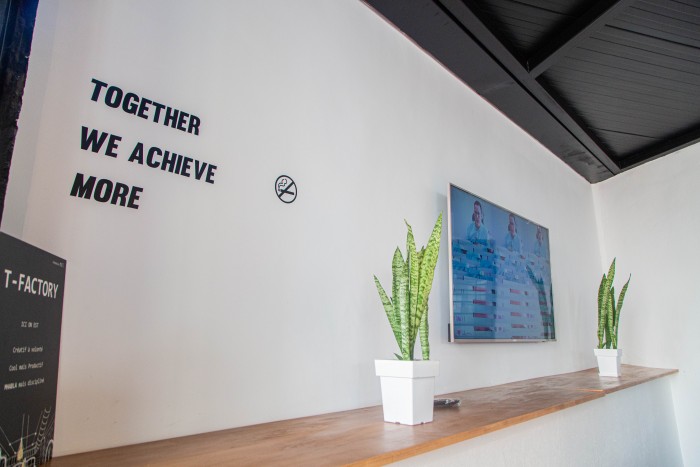 Tunis Call Center Workspace